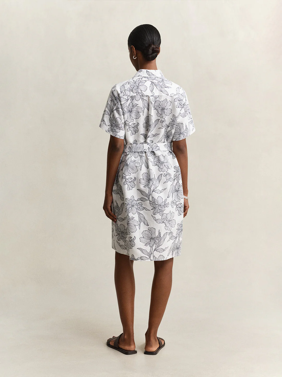 Gant Women White Floral Regular Fit Linen Dress - Image 6