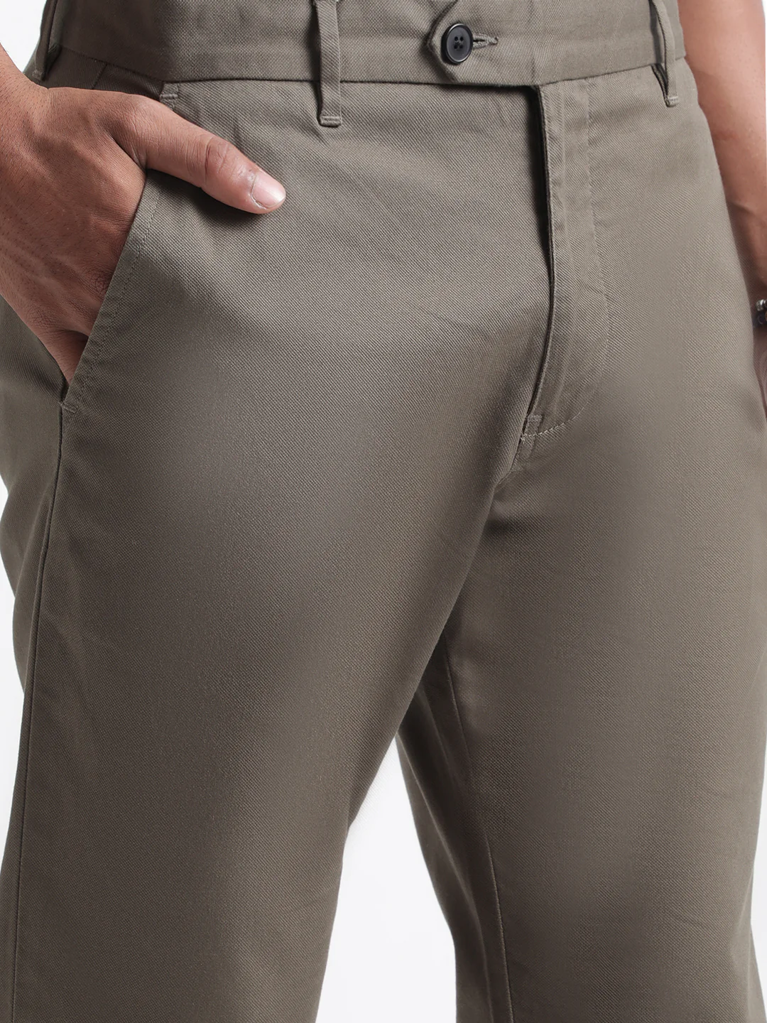 Iconic Men Olive Solid Regular Fit Trouser - Image 5