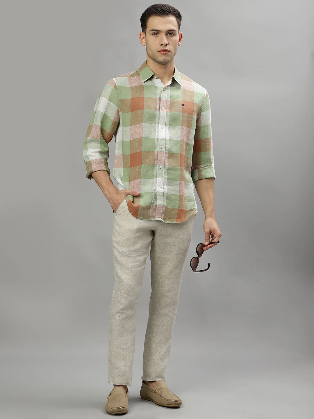 Iconic Men Beige Solid Regular Fit Trouser - Image 4