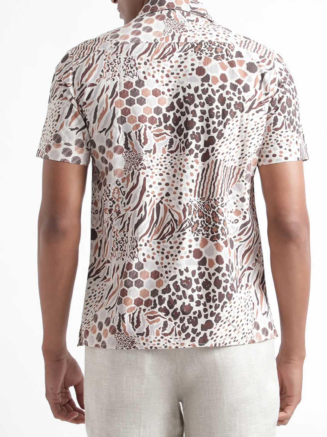 Iconic Multi Printed Regular Fit Shirt - Image 3