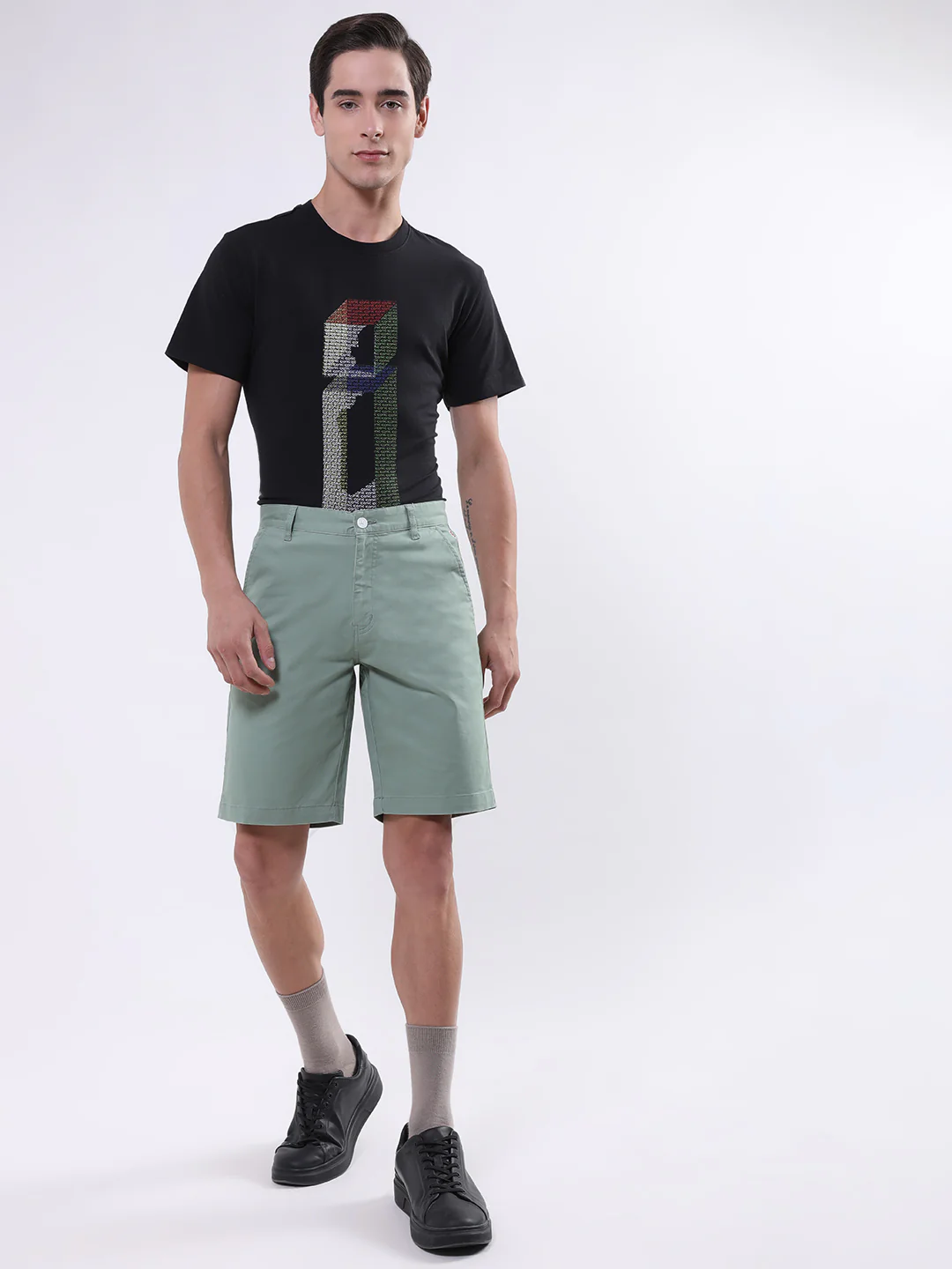 Iconic Men Olive Printed Regular Fit Shorts - Image 5