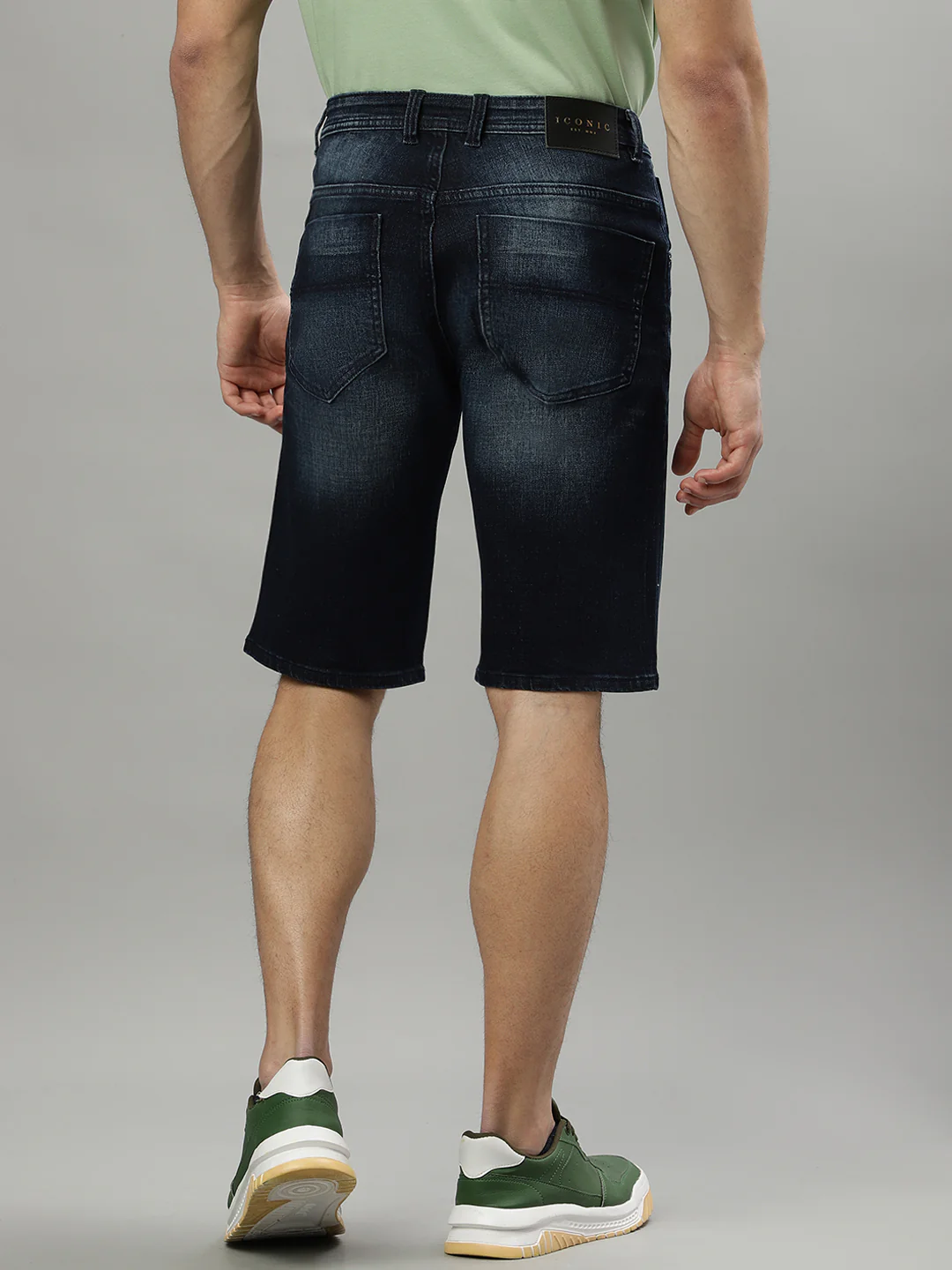Iconic Men Dark Blue Solid Regular Fit Shorts - Image 4