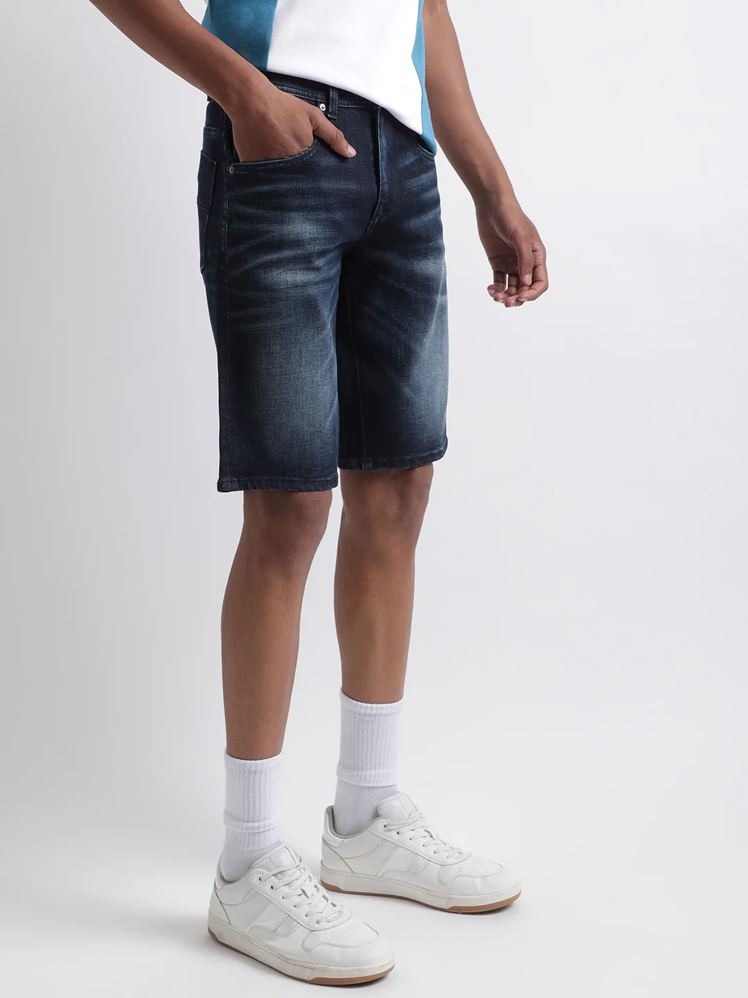 Iconic Men Blue Solid Regular Fit Mid-Rise Shorts - Image 2