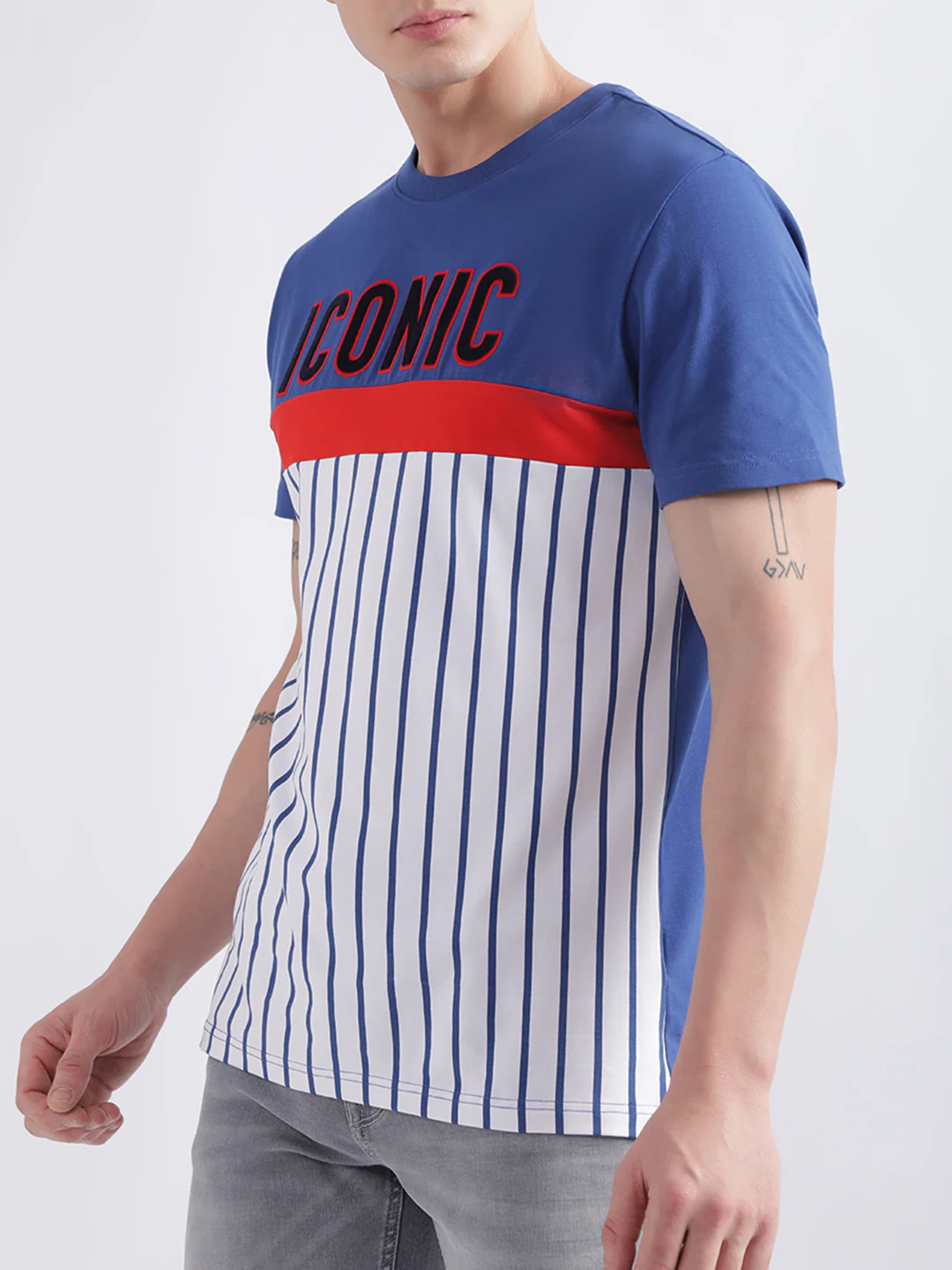 Iconic Multi Logo Regular Fit Tshirt - Image 2