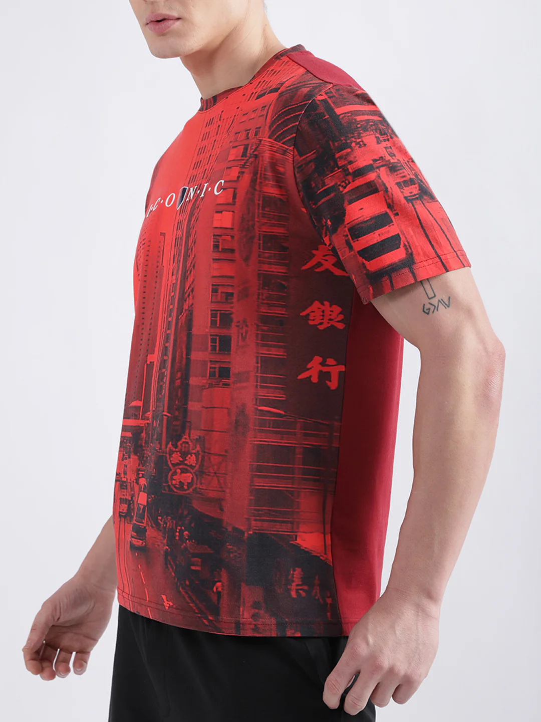 Iconic Multi Logo Regular Fit Tshirt - Image 2