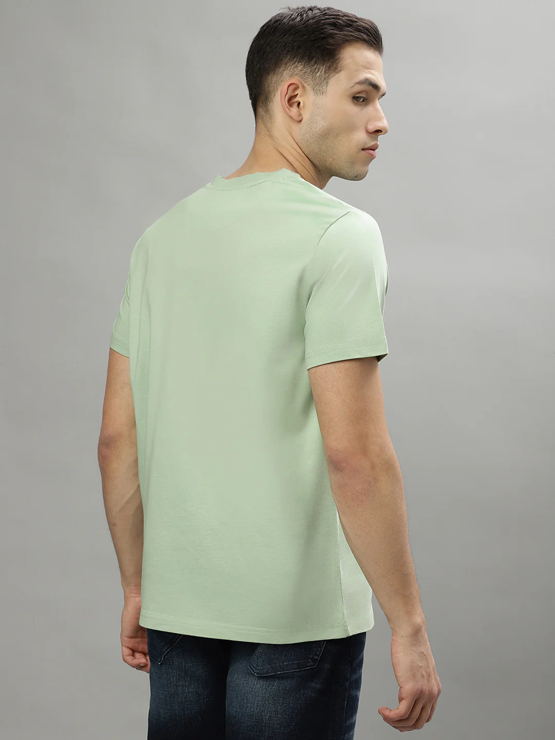 Iconic Green Printed Regular Fit Tshirt - Image 4