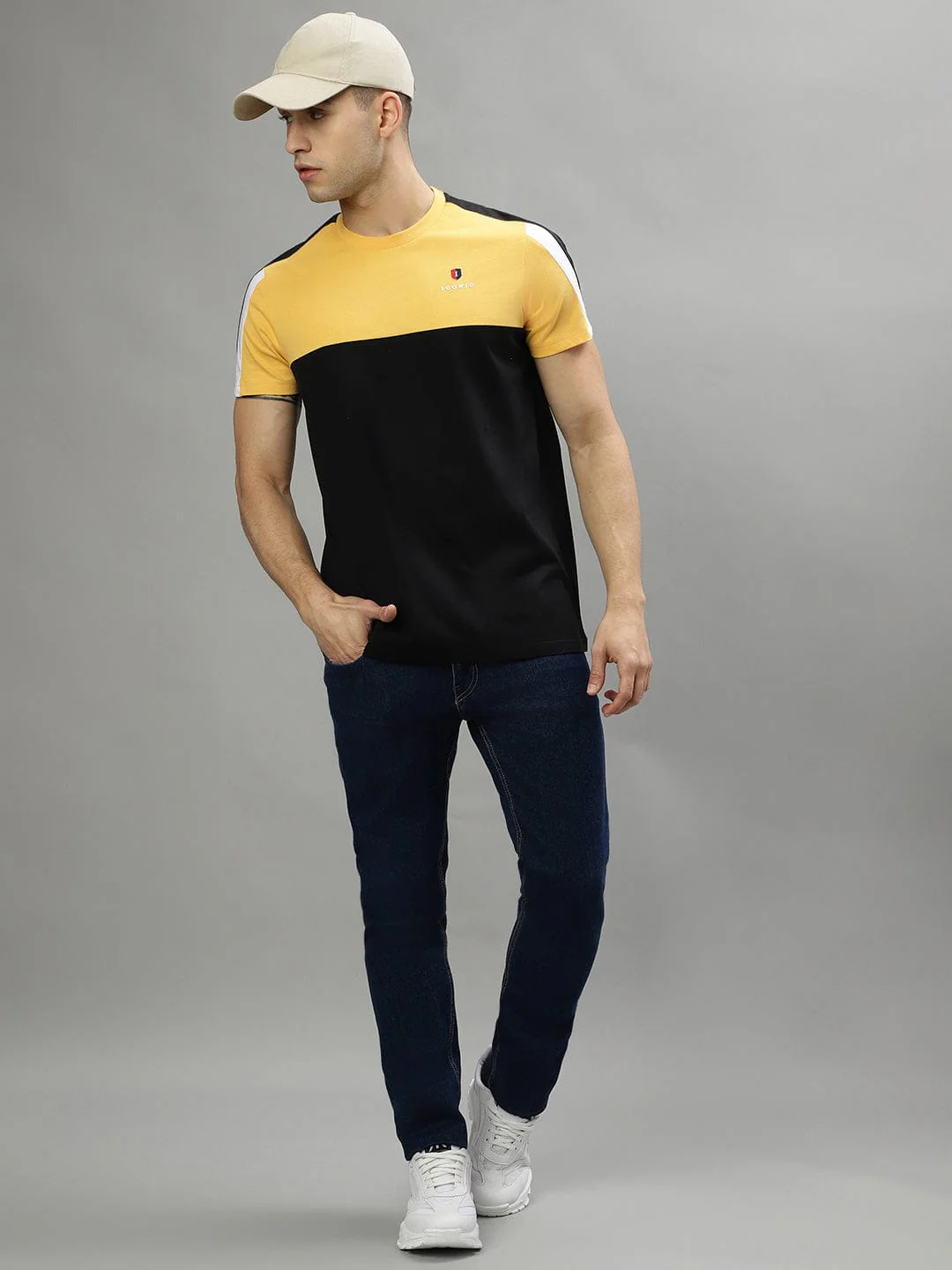 Iconic Men Black Crew Neck Tshirt - Image 5
