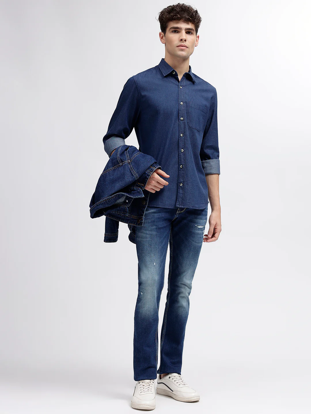 Iconic Men Blue Washed Mid-Rise Skinny Fit Jeans - Image 4