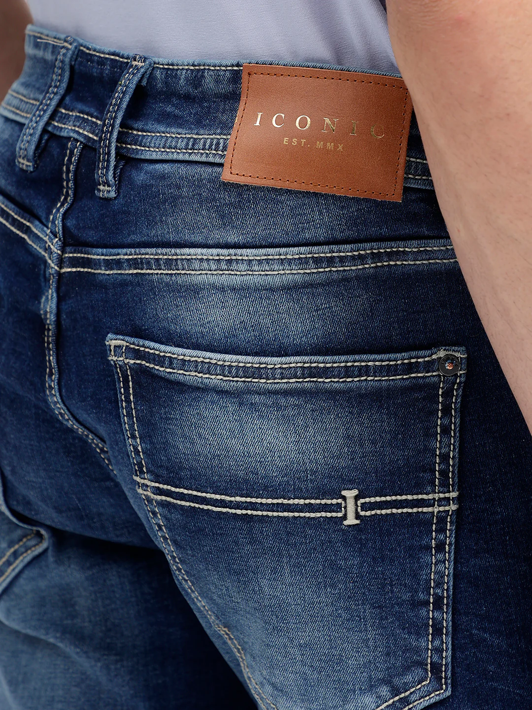 Iconic Men Blue Washed Mid-Rise Skinny Fit Jeans - Image 7