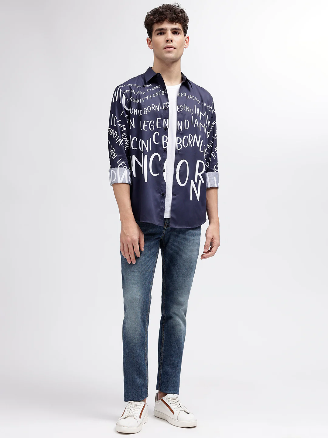 Iconic Men Blue Washed Mid-Rise Tapered Fit Jeans - Image 4