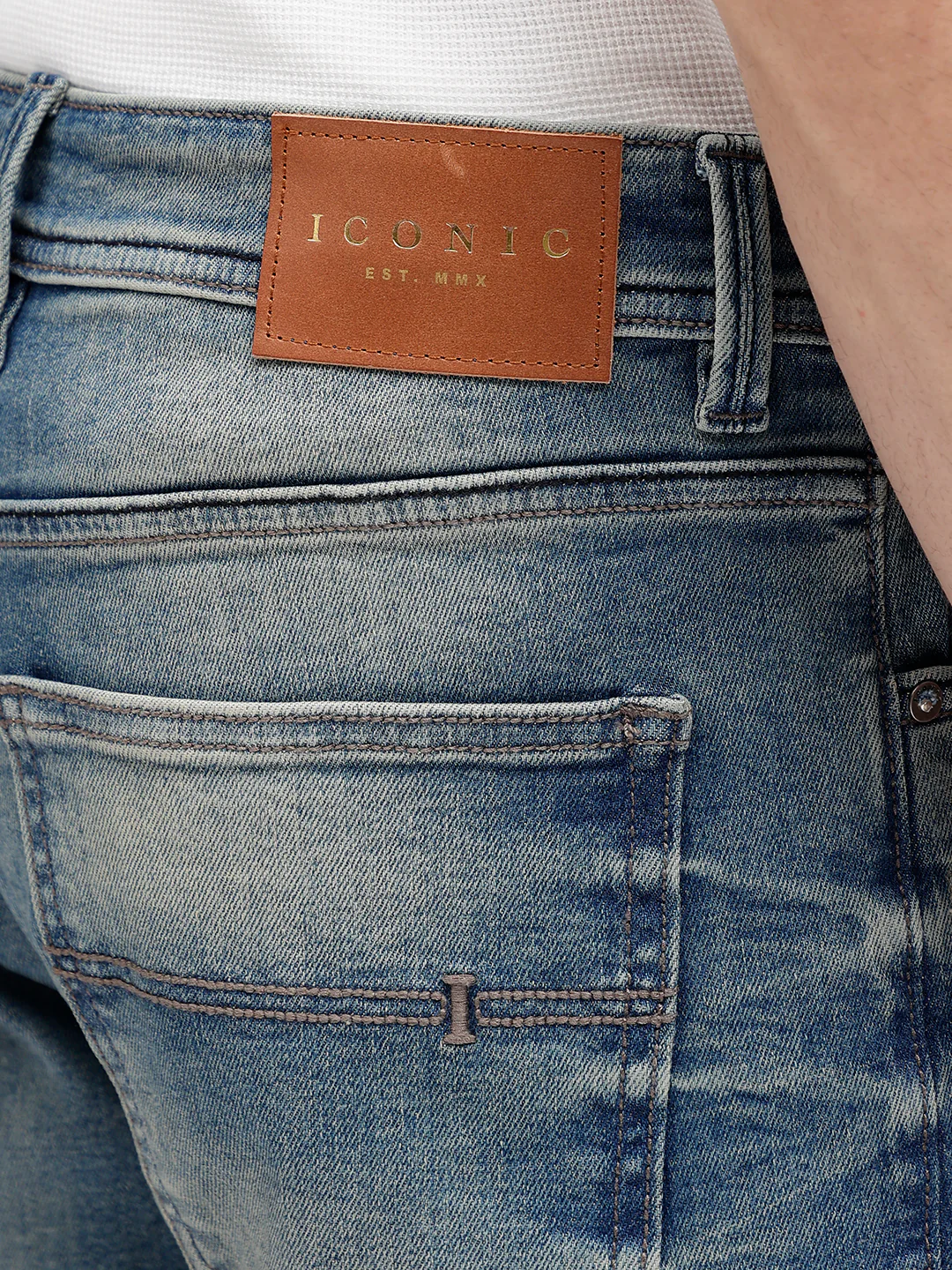 Iconic Men Blue Washed Mid-Rise Slim Fit Jeans - Image 7
