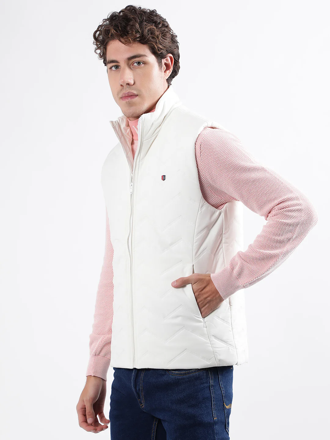Iconic Men White Solid Stand Collar Sleeveless Puffer Jacket - Image 2