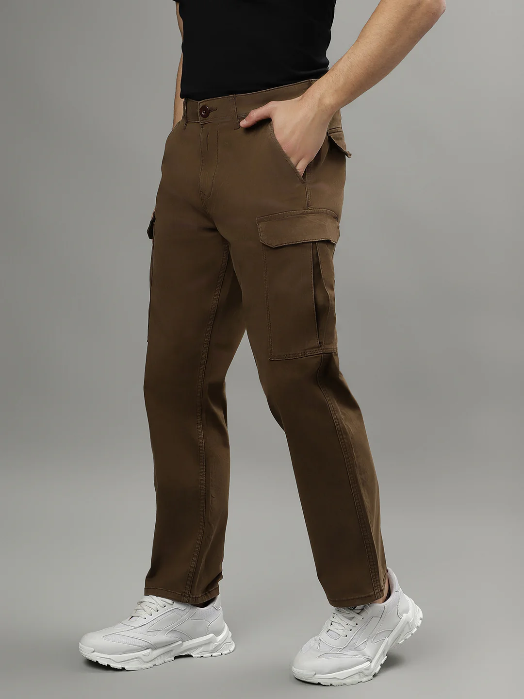 Iconic Men Solid Mid-rise Regular Fit Cargo Trouser - Image 2