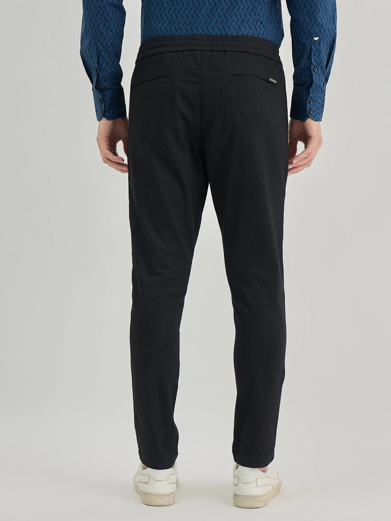 Iconic Men Black Slim Fit Trouser - Image 3