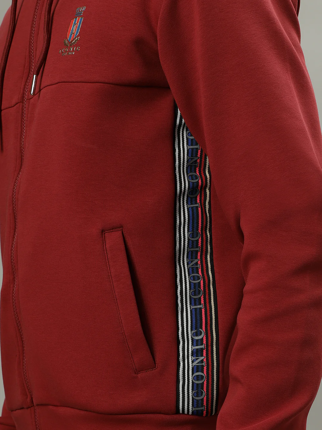 Iconic Men Red Solid Hooded Long Sleeves Sweatshirt - Image 7