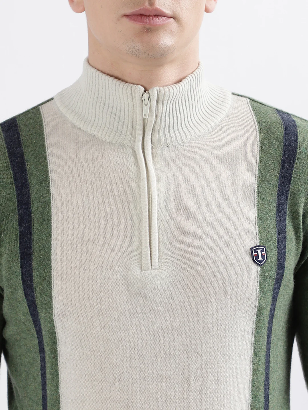 Iconic Men Green Colour blocked Full Sleeves Turtle Neck Sweater - Image 6