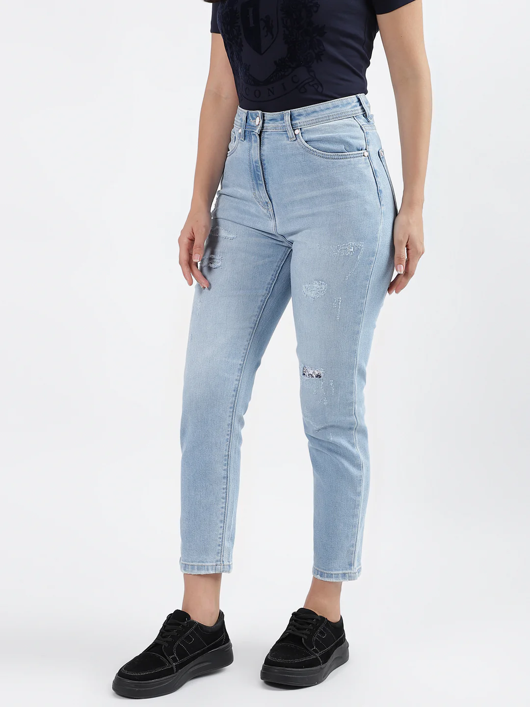 Iconic Women Blue Faded Slim Straight Fit Jeans - Image 2