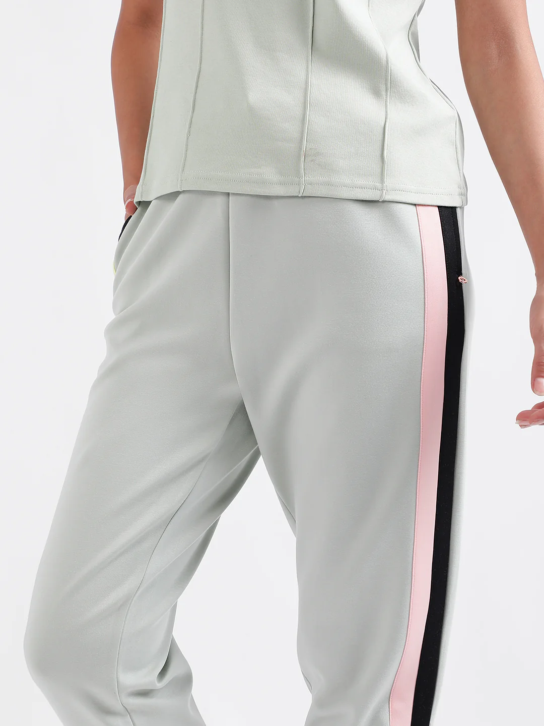 Iconic Women Green Solid Relaxed Fit Mid-Rise Track Pants - Image 6