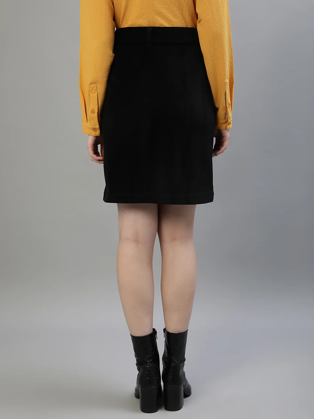 Iconic Women Black Solid Regular Fit Mid-Rise Skirt - Image 5