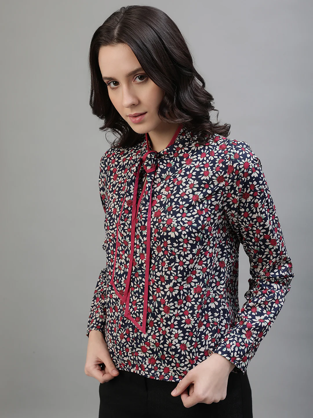 Iconic Women Multicolor Printed Tie Up Neck Full Sleeves Top - Image 3