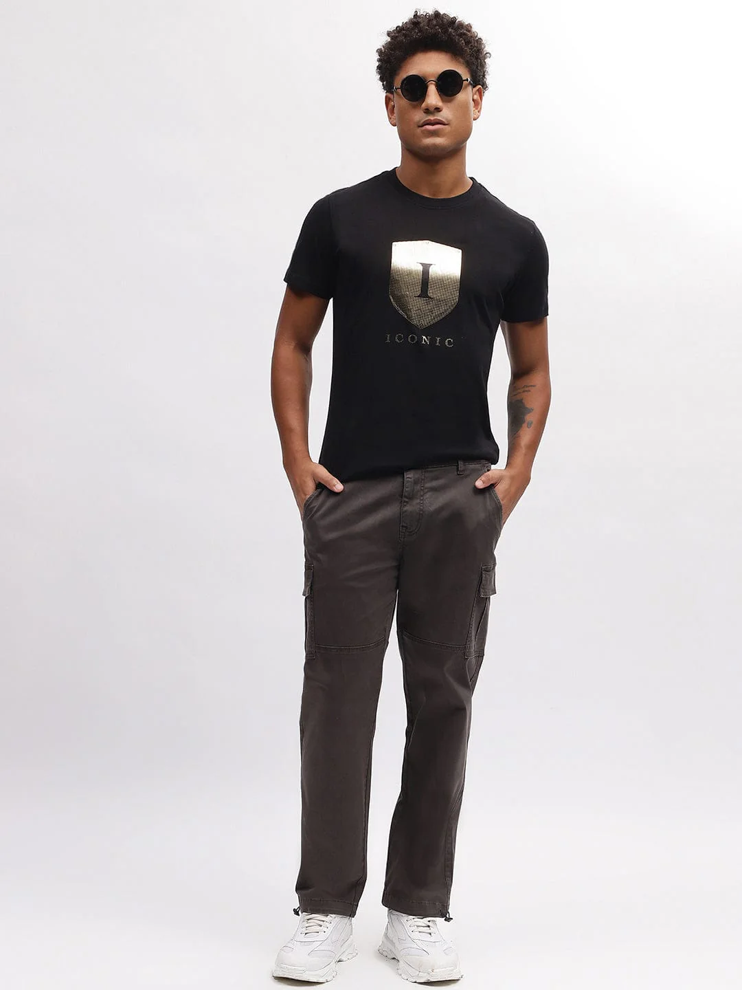 Iconic Men Black Cargo Fit Trouser - Image 5