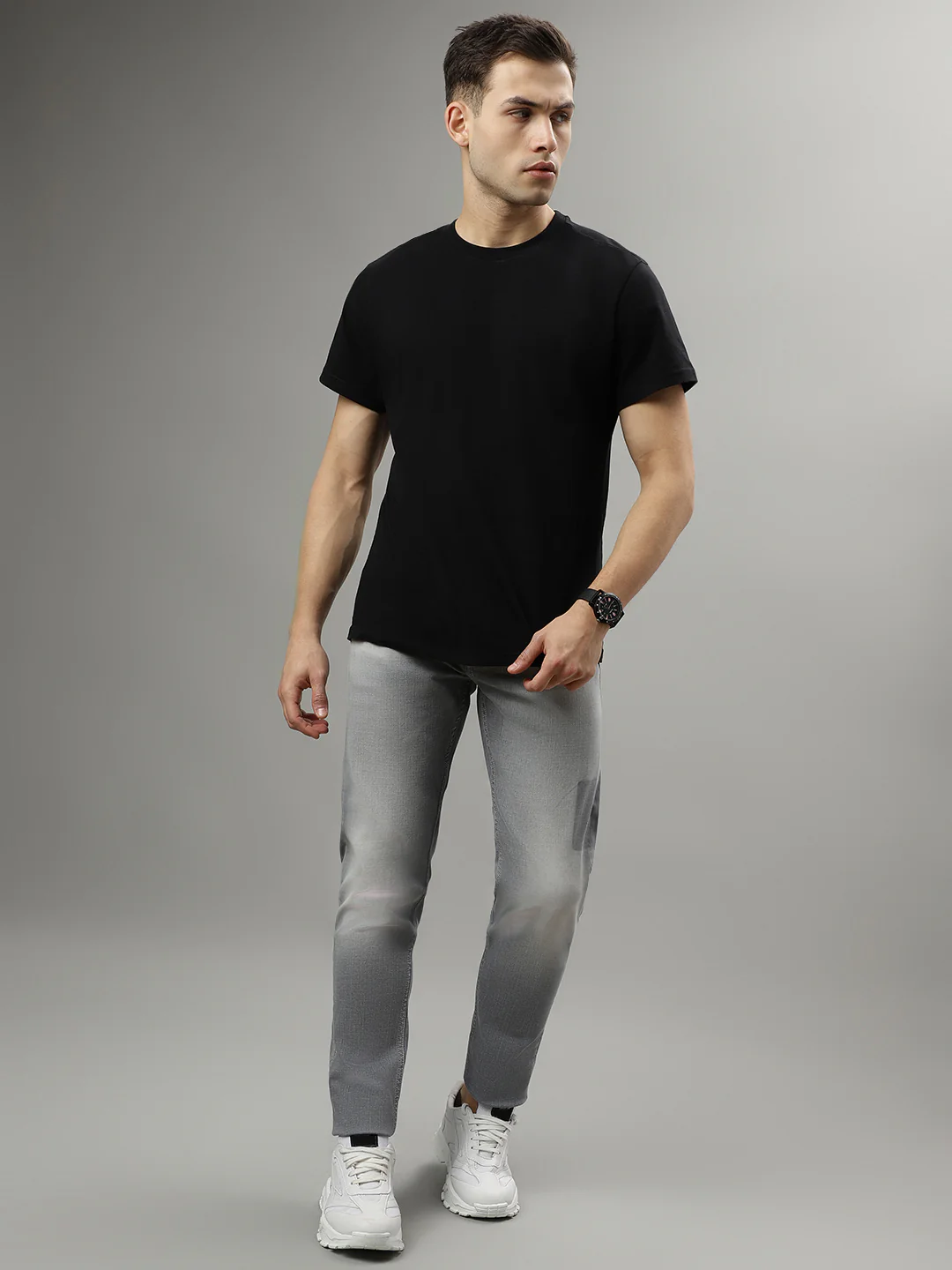 Iconic Men Grey Washed Mid-Rise Tapered Fit Jeans - Image 4