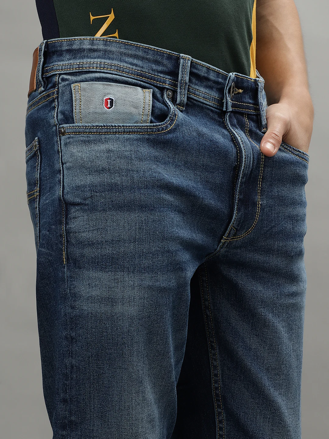 Iconic Men Blue Washed Mid-Rise Skinny Fit Jeans - Image 6