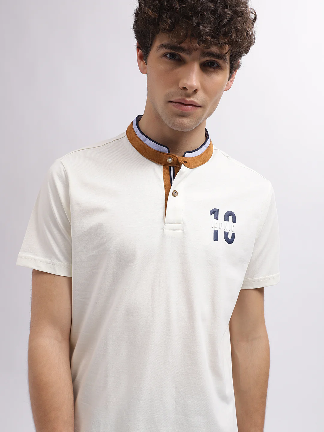Iconic Men White Solid Band Collar Short Sleeves Tshirt - Image 2