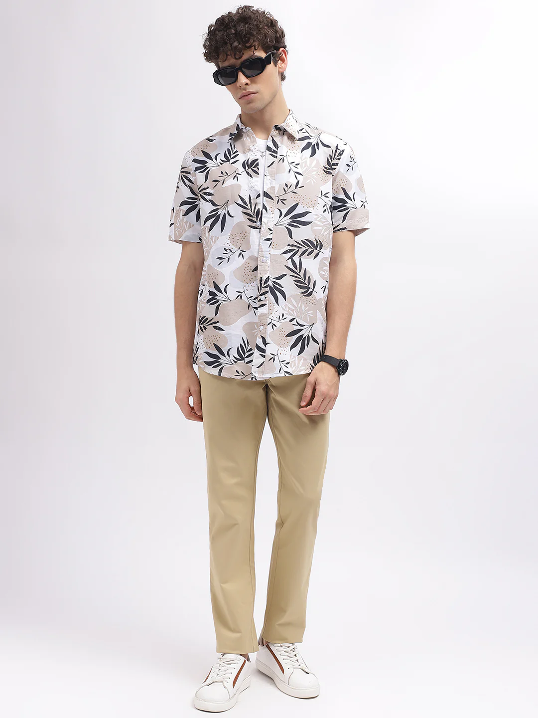 Iconic Men Multi Printed Spread Collar Short Sleeves Shirt - Image 5