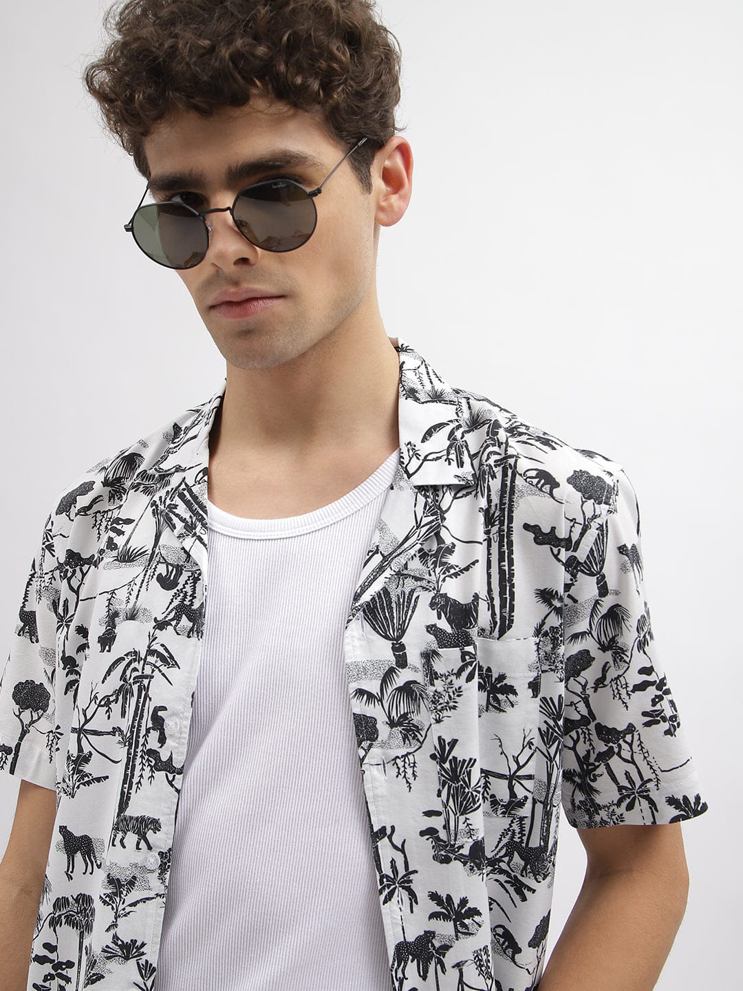 Iconic Men Black Resort Collar Shirt - Image 5