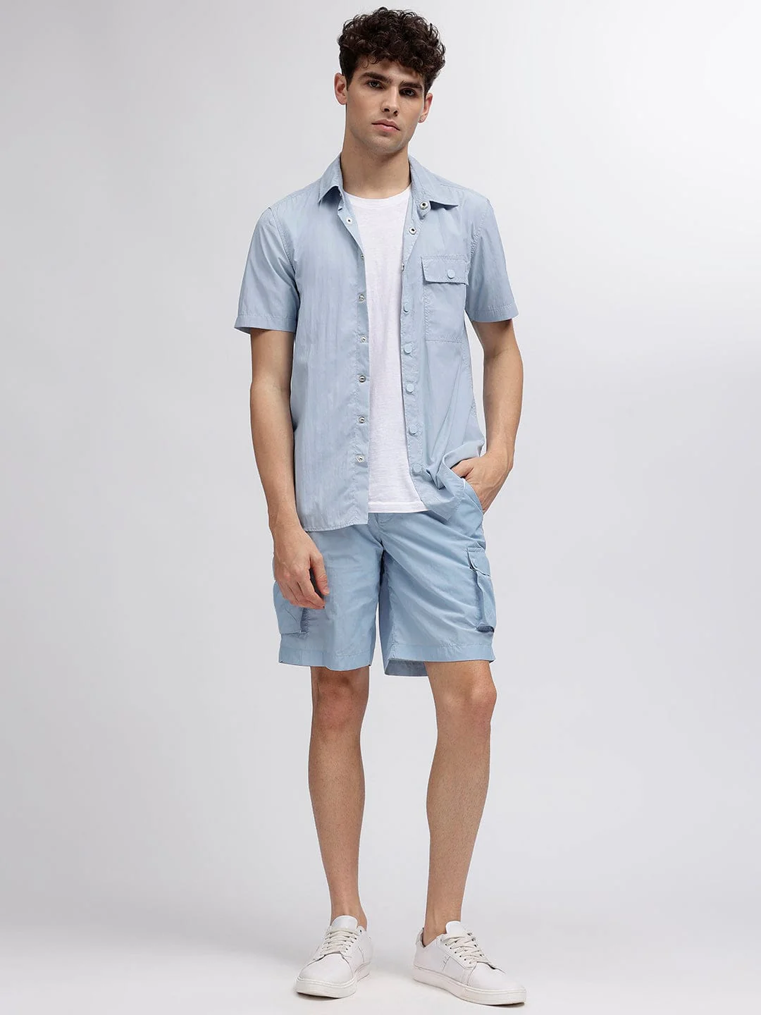 Iconic Men Blue Regular Fit Shorts - Image 4