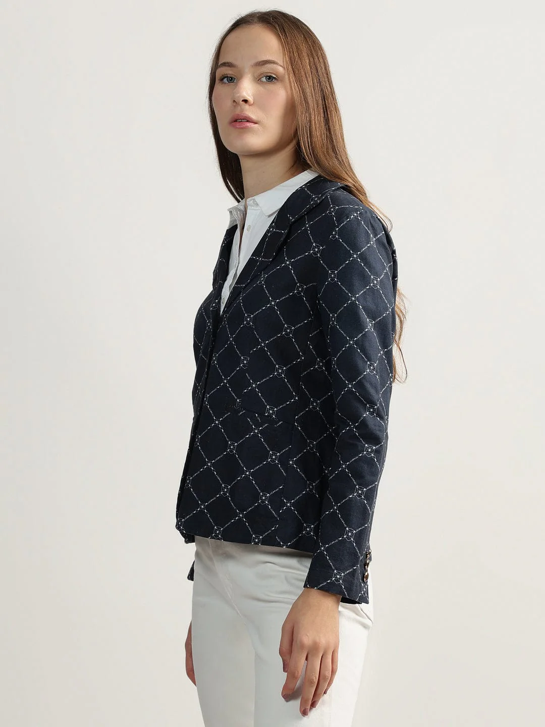 Iconic Women Notched Lapel Blazer - Image 3