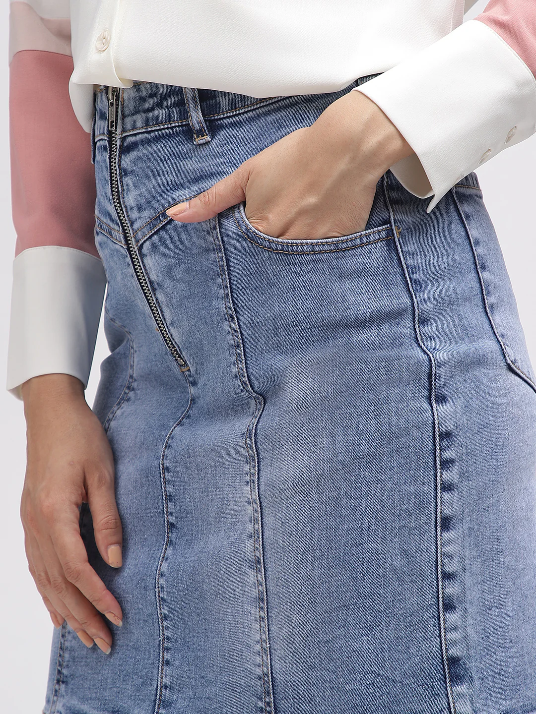 Iconic Women Blue Solid Regular Fit Skirt - Image 5