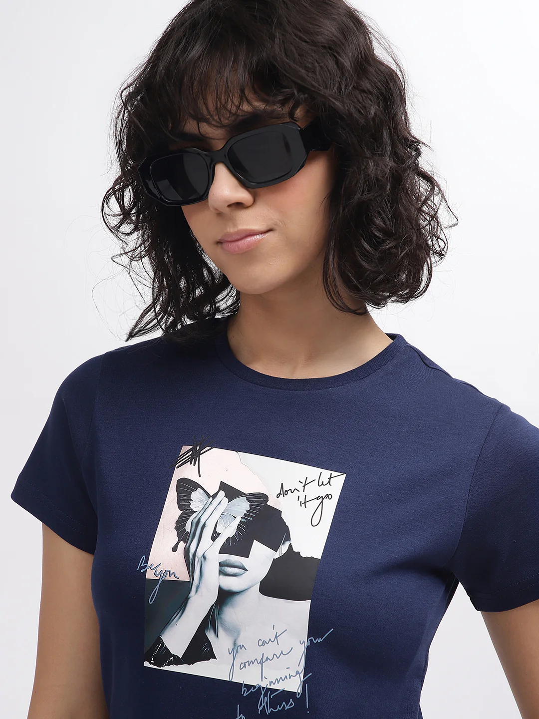 Iconic Women Navy Blue Printed Round Neck Short Sleeves Tshirt - Image 5