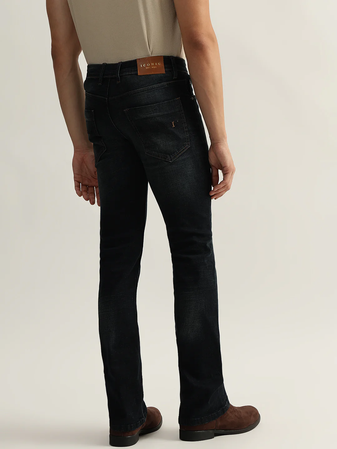 Iconic Men Blue Solid Boot Cut Mid-Rise Jeans - Image 2
