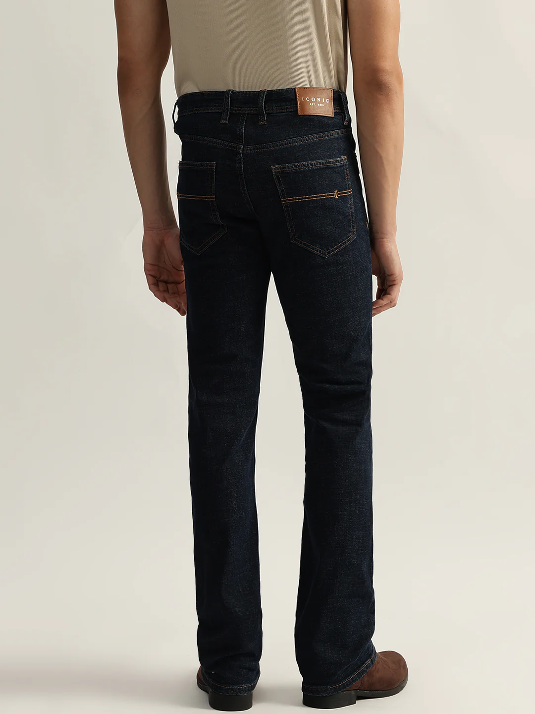 Iconic Men Blue Solid Boot Cut Mid-Rise Jeans - Image 2
