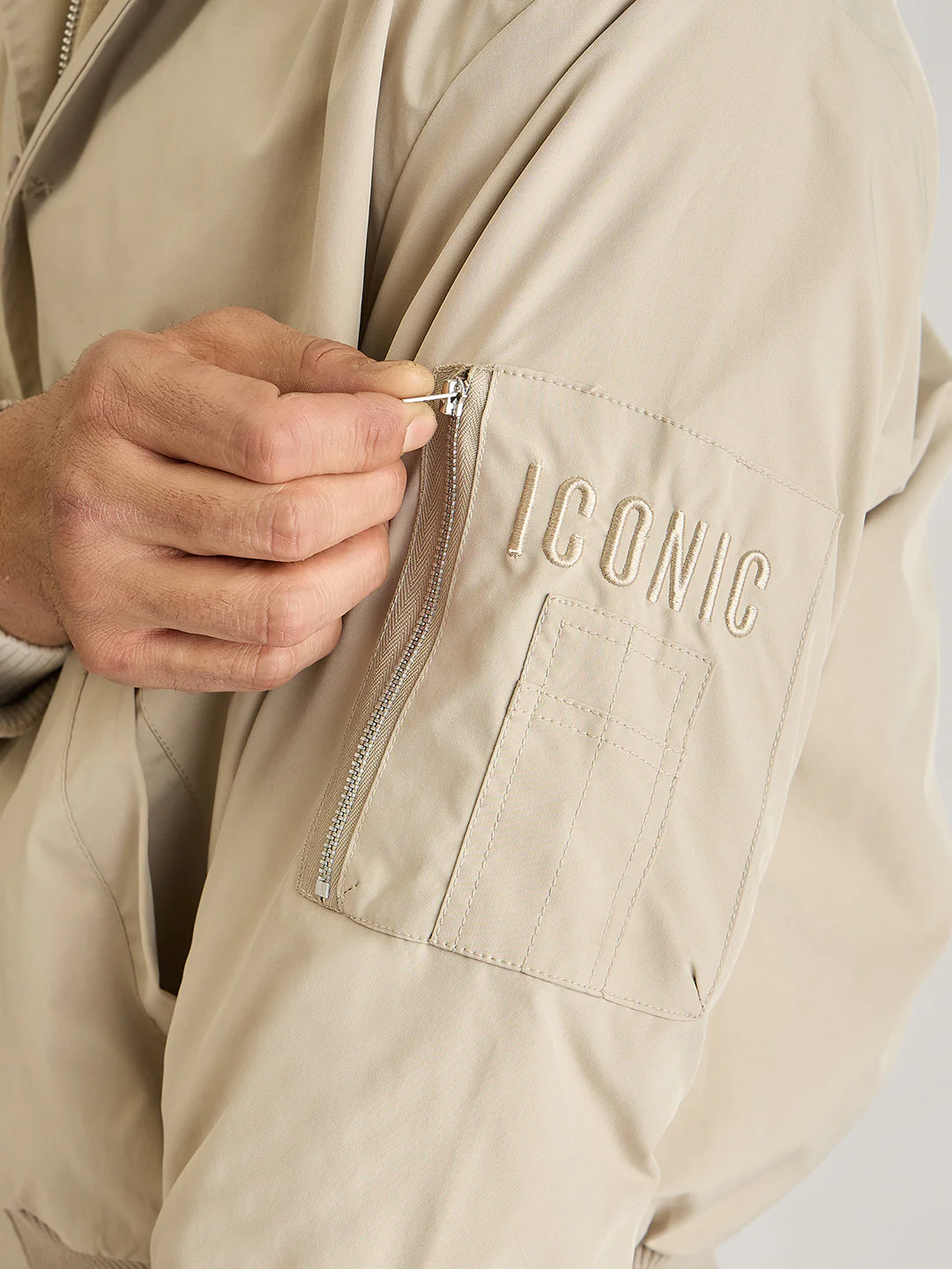 Iconic Men Beige Solid Hooded Full Sleeves Bomber Jacket - Image 5
