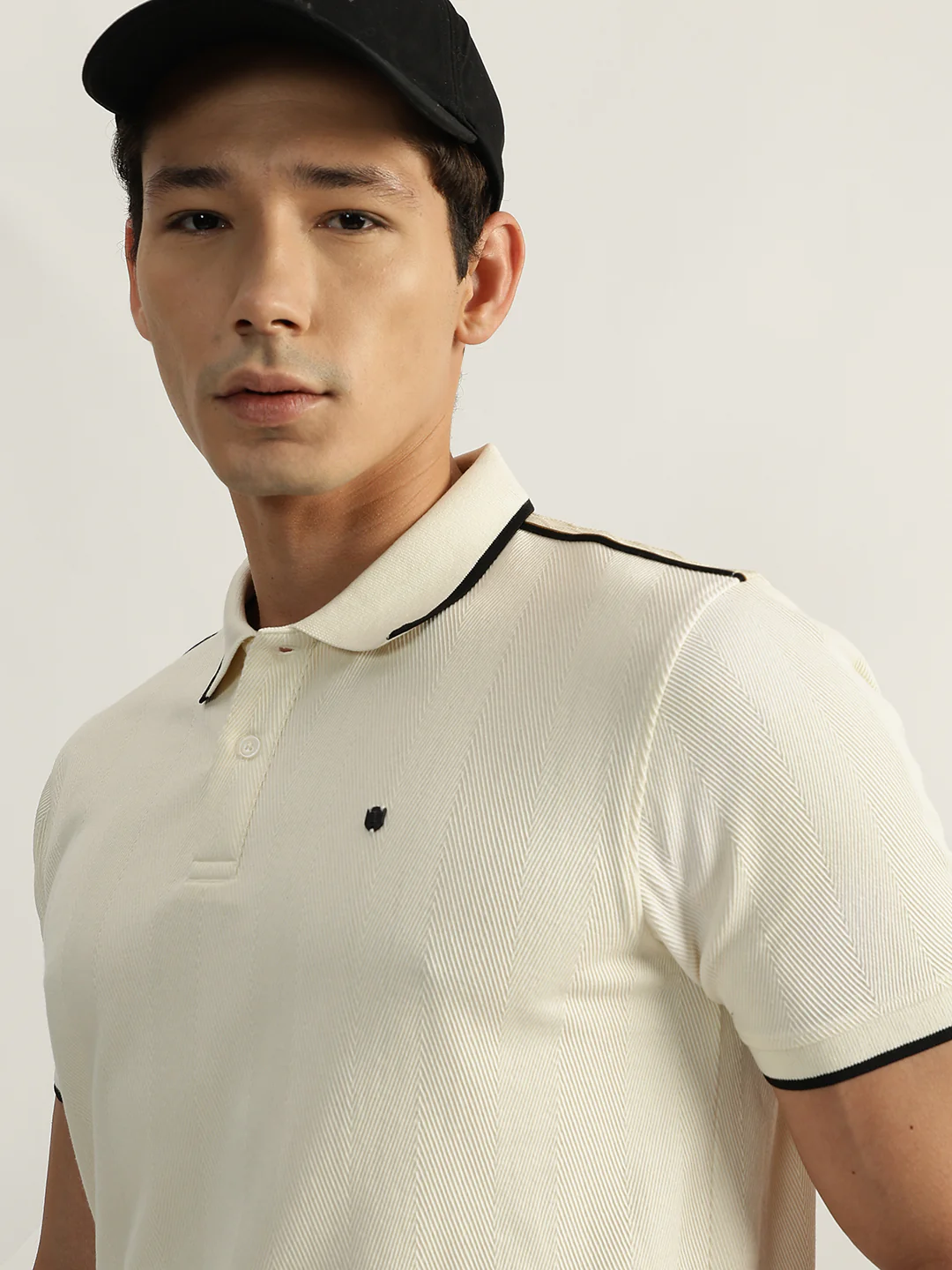 Iconic Men Beige Solid Polo Collar Short Sleeves Tshirt - Image 2