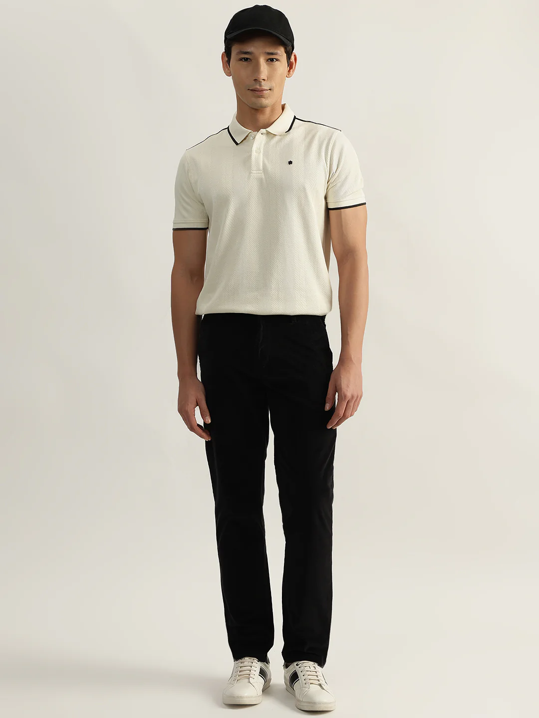 Iconic Men Beige Solid Polo Collar Short Sleeves Tshirt - Image 4