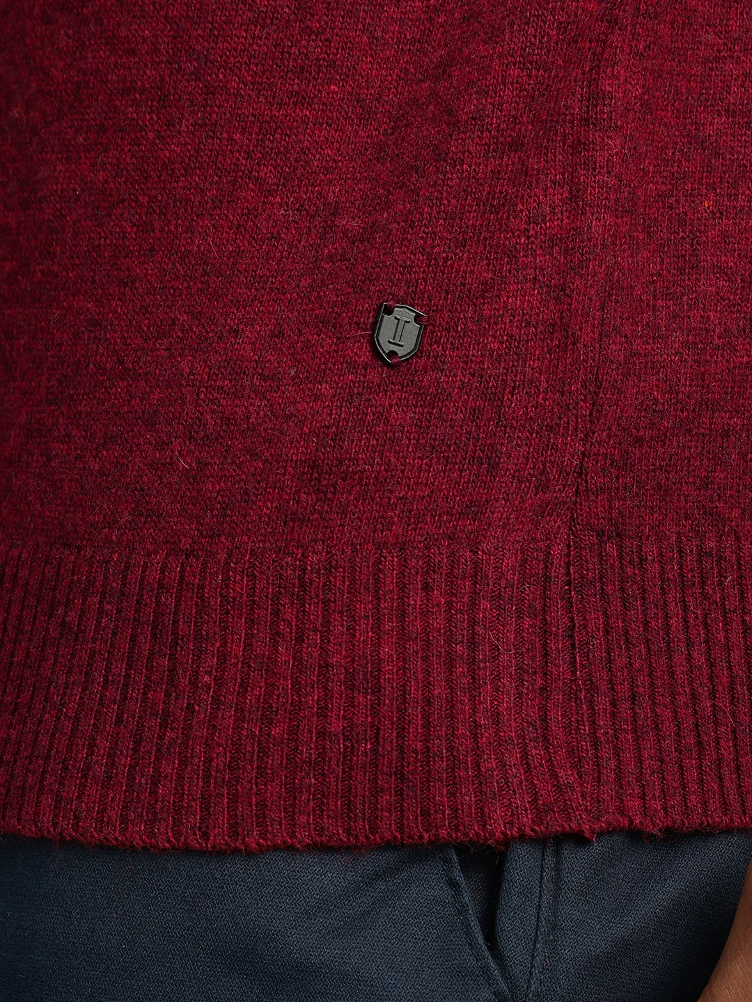 Iconic Men Maroon Solid Round Neck Full Sleeves Sweater - Image 6