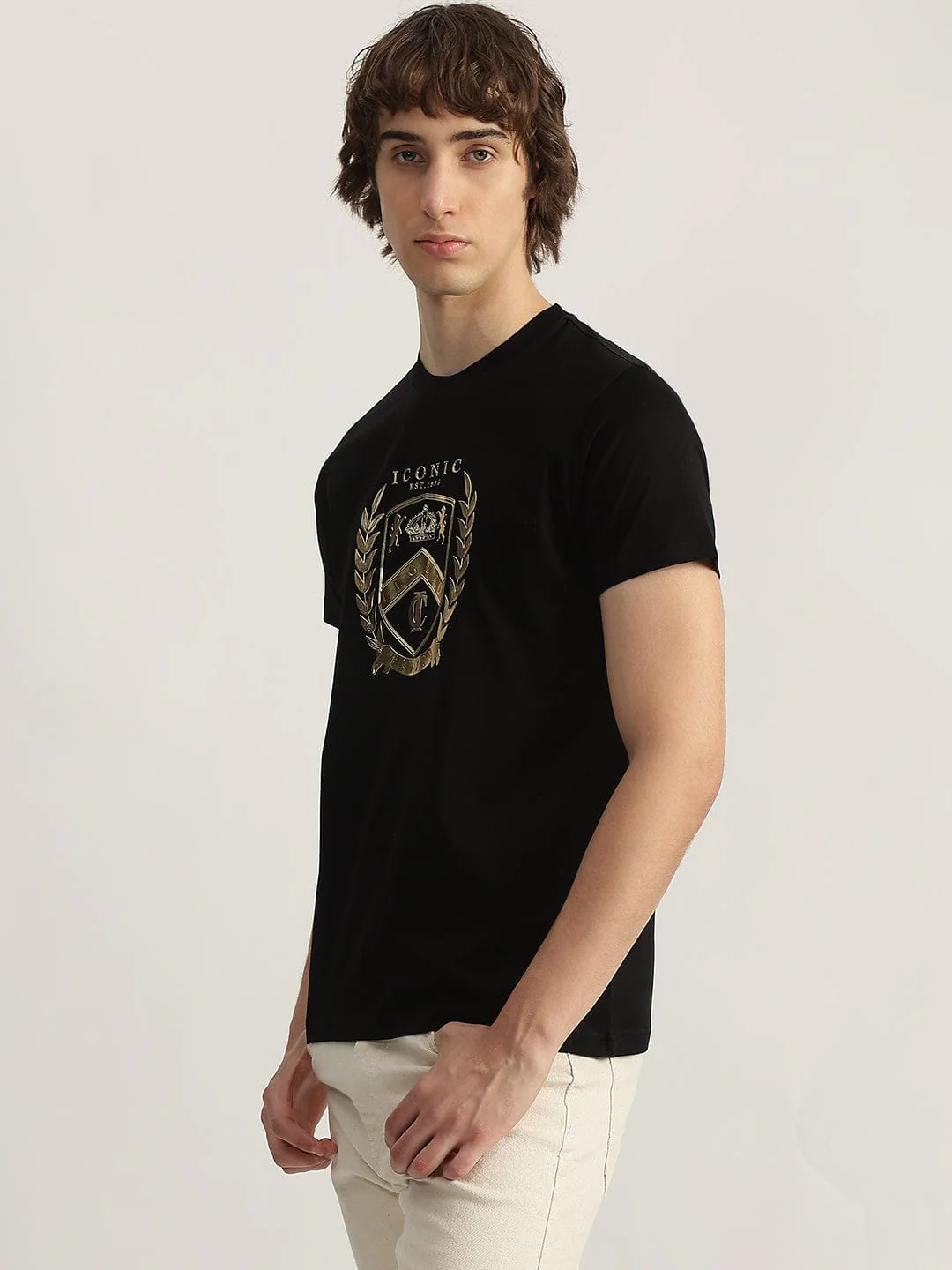 Iconic Men Black Solid Round Neck Tshirt - Image 2
