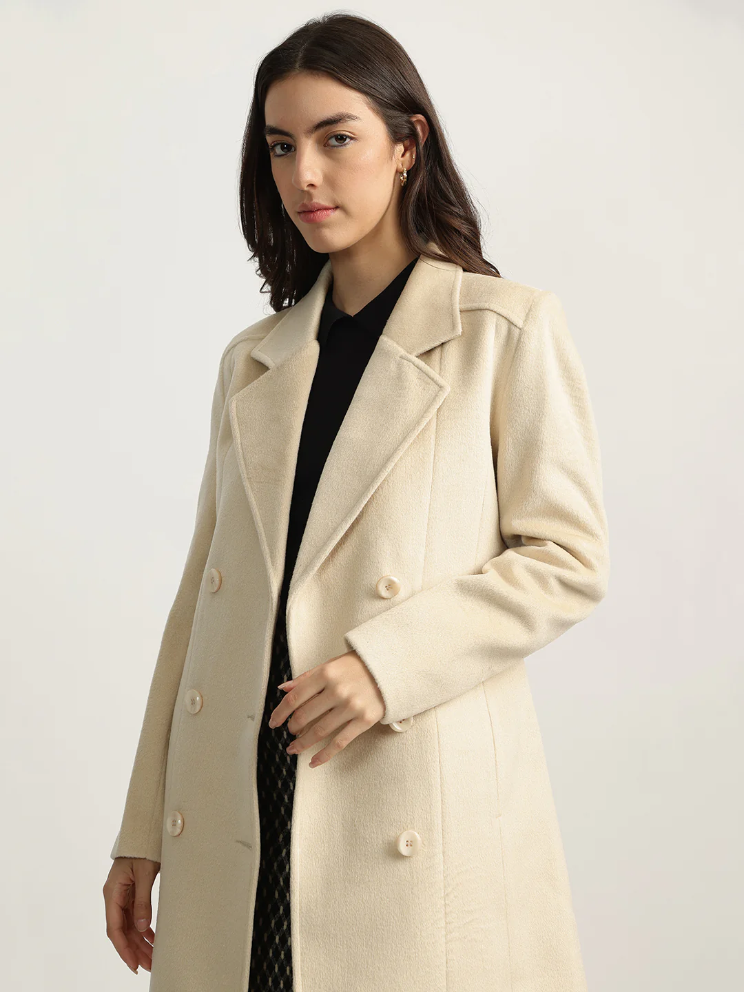 Iconic Women Beige Solid Notched Collar Full Sleeves Double Breasted Overcoat - Image 5