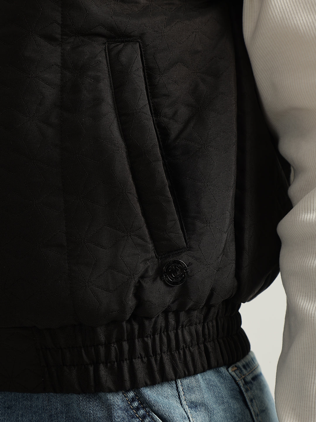 Iconic Women Black Solid Stand Collar Short Sleeves Jacket - Image 7