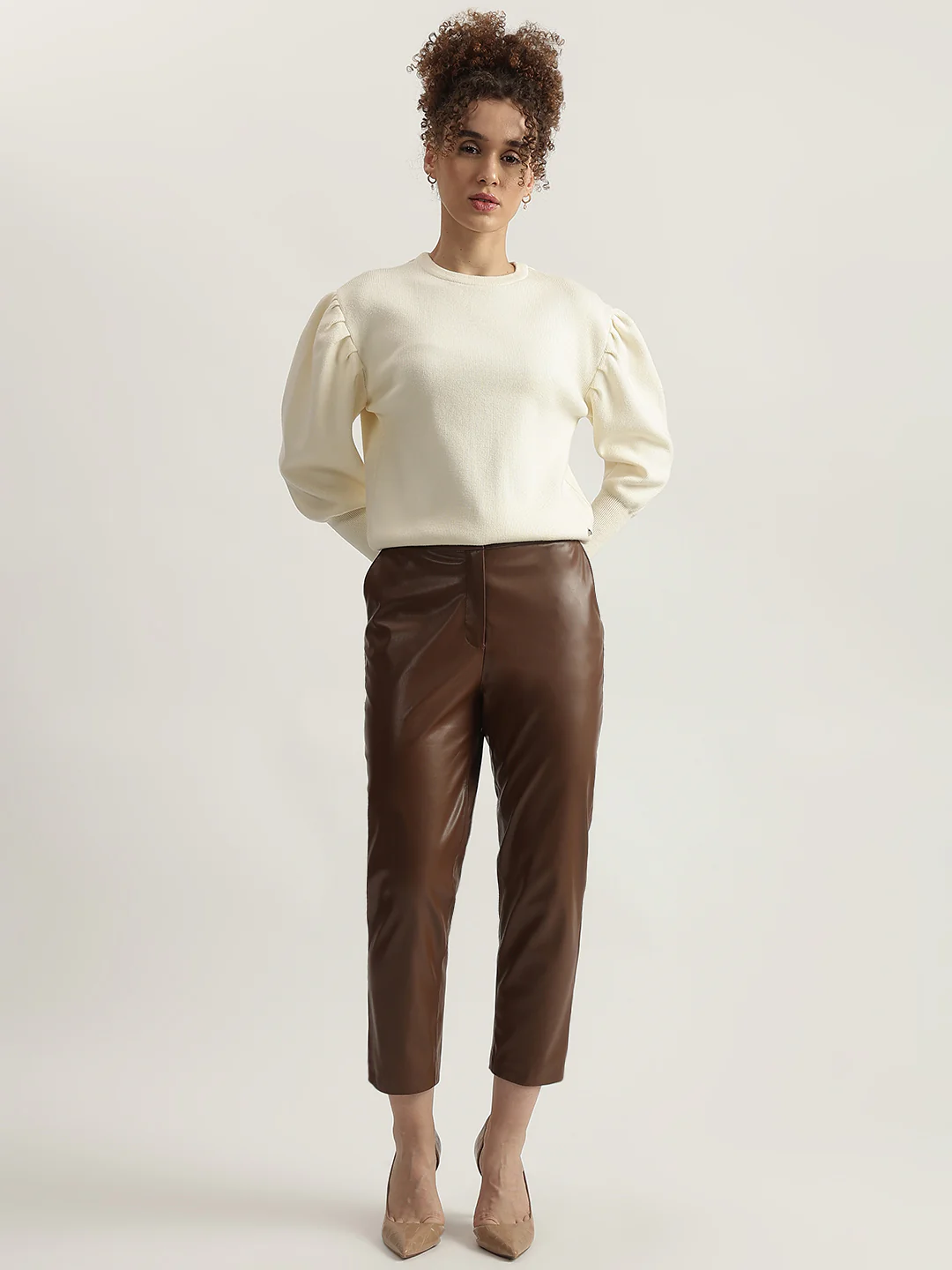 Iconic Women Cream Solid Round Neck Full Sleeves Sweater - Image 4