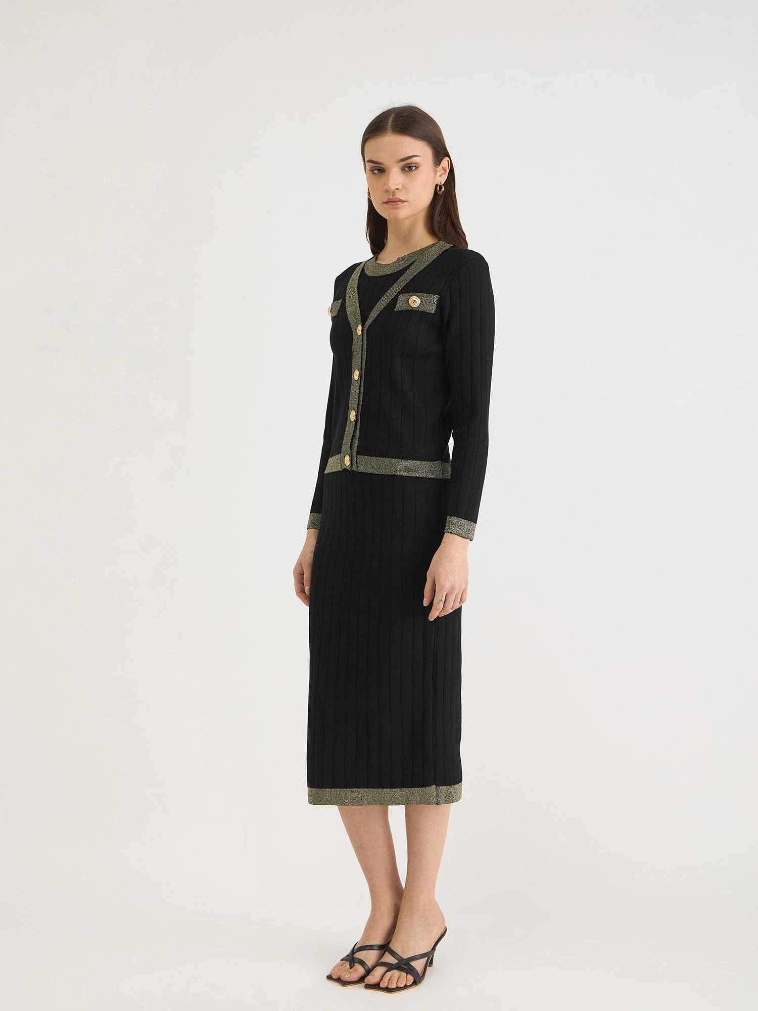Iconic Women Black Solid V Neck Dress Set - Image 7
