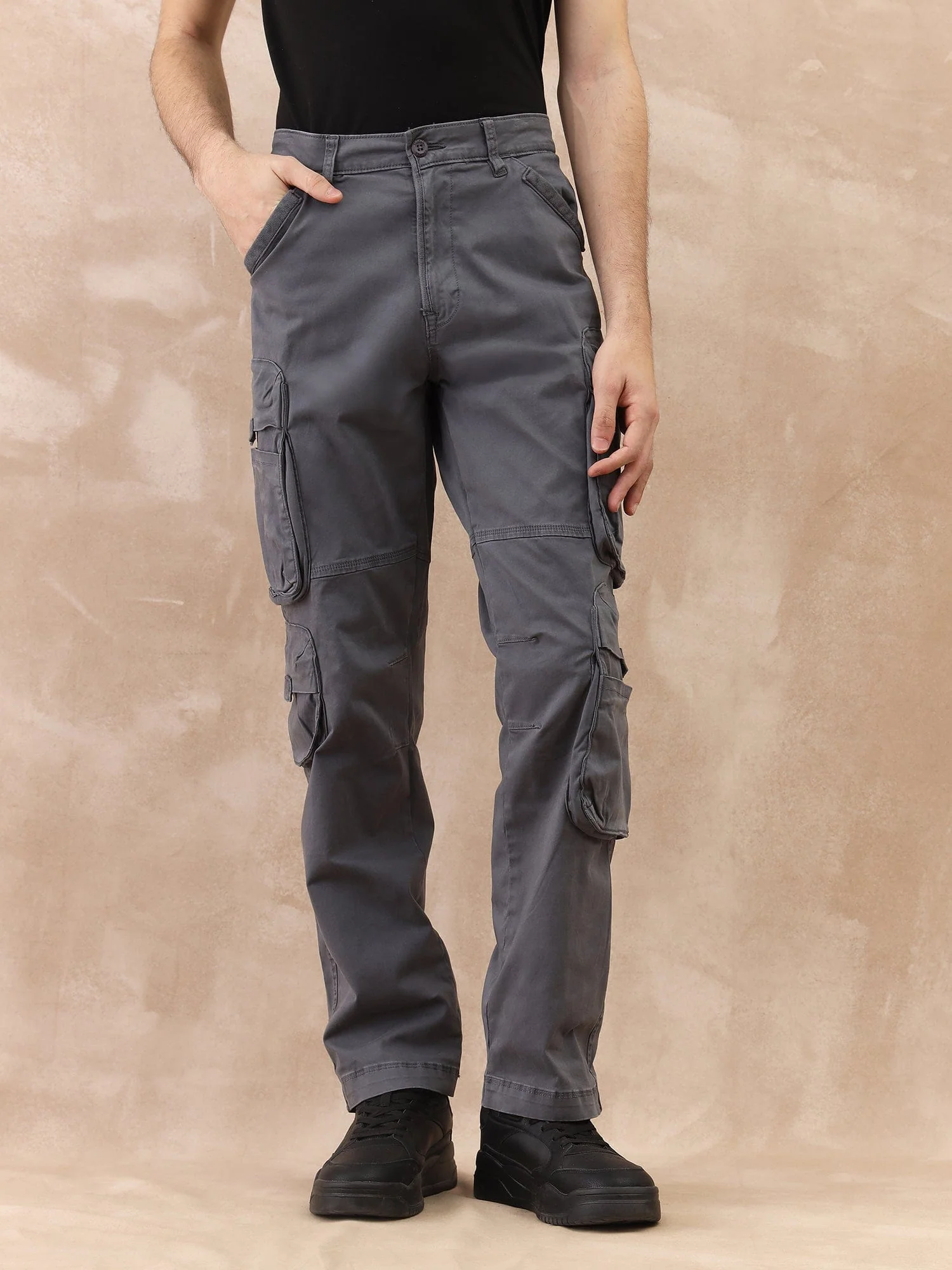 Iconic Men Grey Regular Fit Solid Cargo Trouser - Image 2