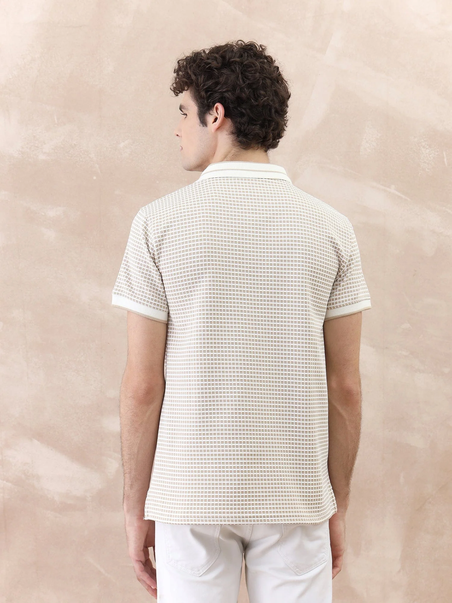 Iconic Men Brown Textured Collar Polo Tshirt - Image 4