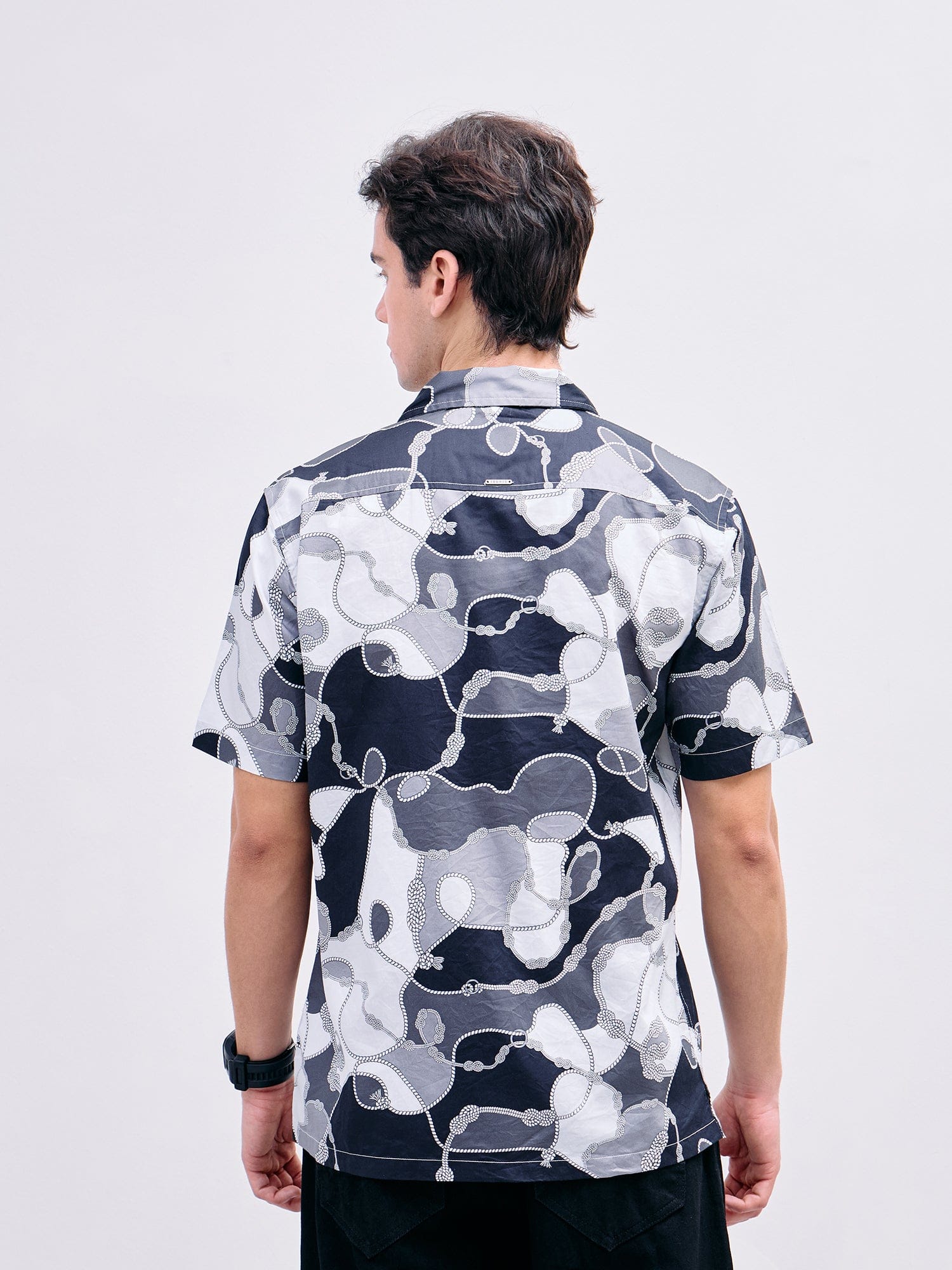 Iconic Men Black Printed Resort Collar Shirt - Image 3