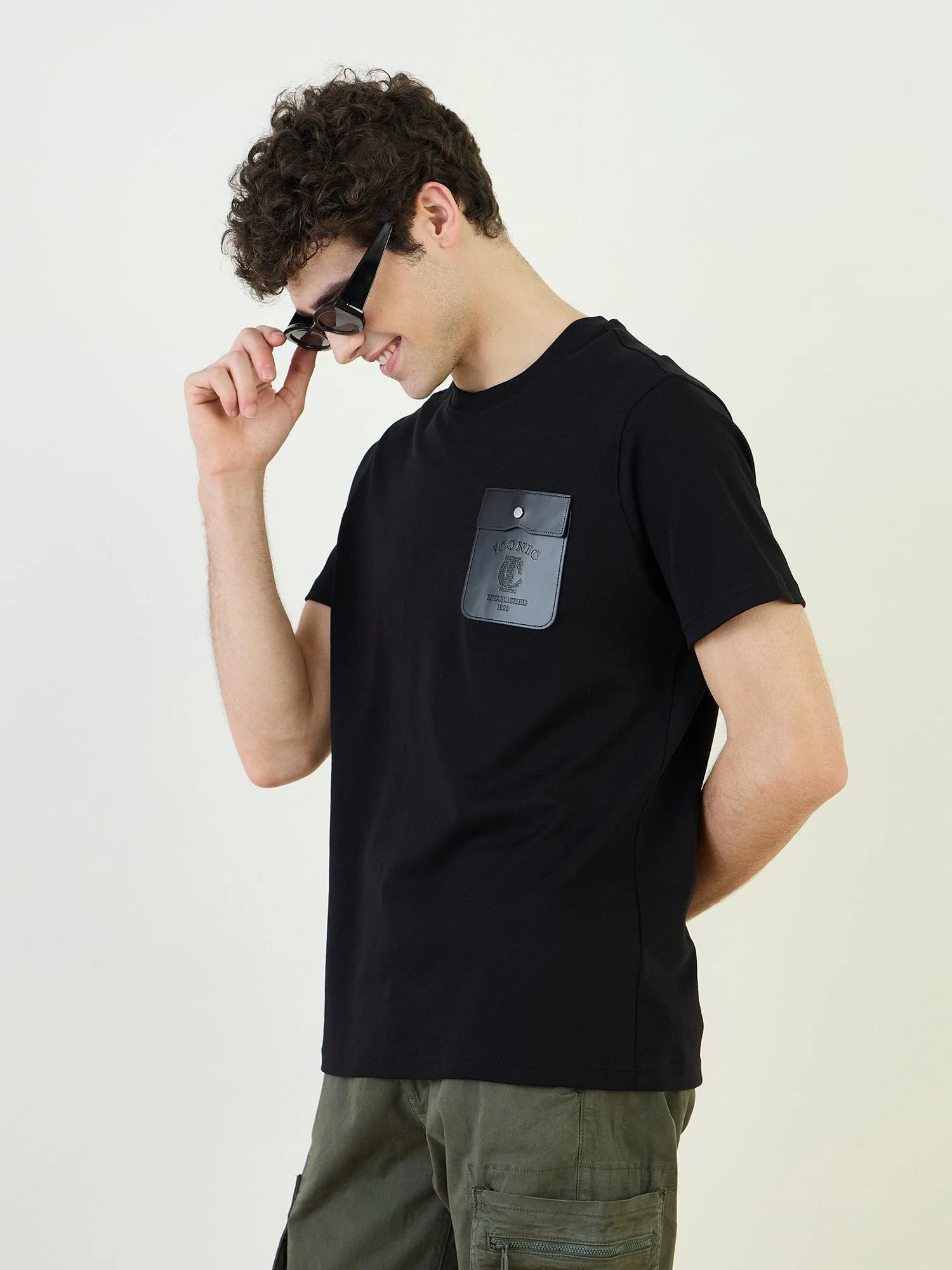 Iconic Men Black Round Neck TShirt - Image 3