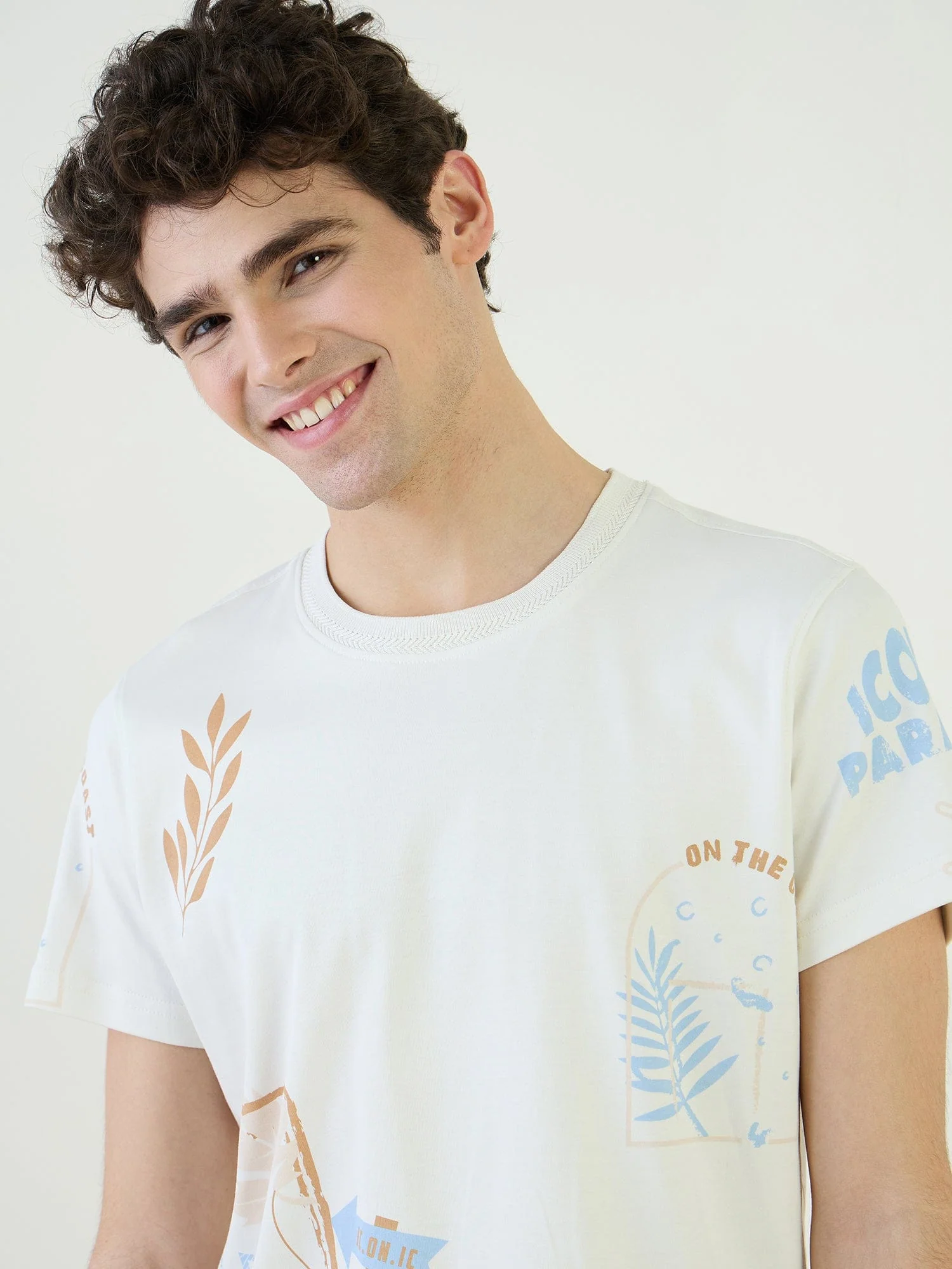 Iconic Men Beige Printed Crew Neck TShirt - Image 4
